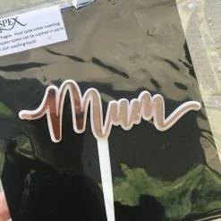 Allspex Cake Toppers, Plaques & Candles Acrylic 'Mum' Cursive Cake Topper - White Backing W/Rose Gold Layer