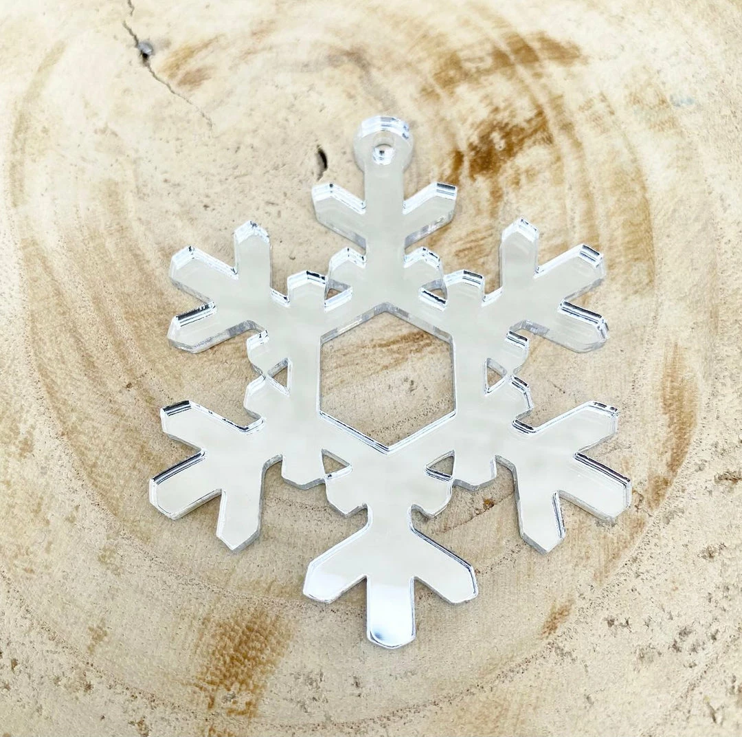 Allspex Silver Snowflake Laser Cut Gift Tag Cake Toppers, Plaques & Candles 3 Allspex Silver Snowflake Laser Cut Gift Tag Cake Toppers, Plaques & Candles