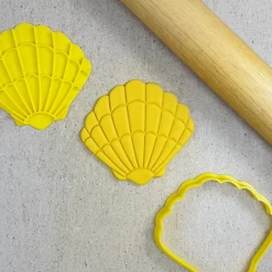 Custom Cookie Cutters Clam Shell Embosser & Cutter