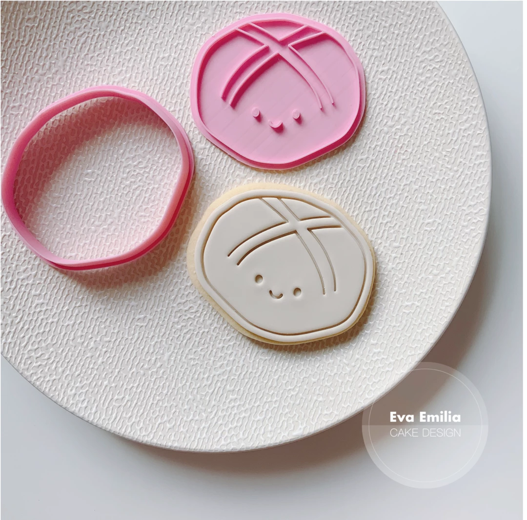 Eva Emilia Cake Designs Hot Cross Bun Embosser & Cutter Set By Eva Emilia Cutters, Embossers, Debossers 3 Eva Emilia Cake Designs Hot Cross Bun Embosser & Cutter Set By Eva Emilia Cutters, Embossers, Debossers